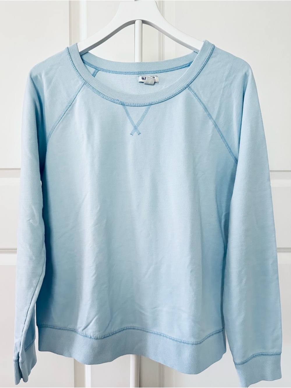 Women’s Old Navy Light Blue Crewneck Sweatshirt Size L